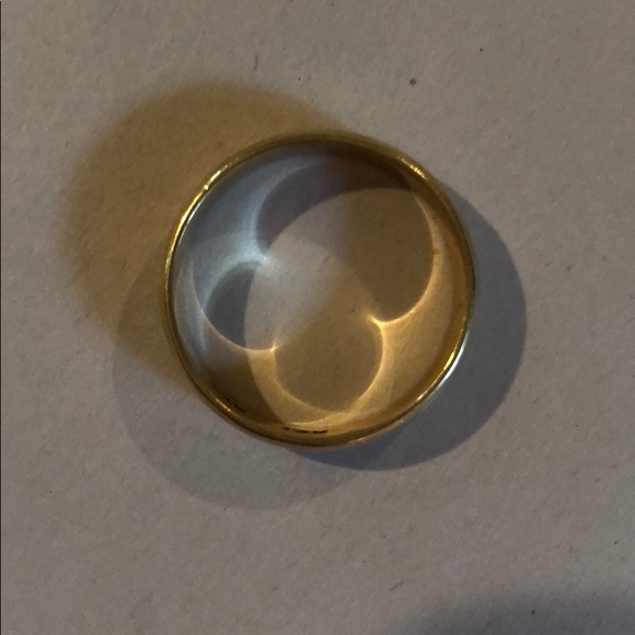 14K Yellow Gold Size 9 Band with Carved Pattern - Picture 6 of 7